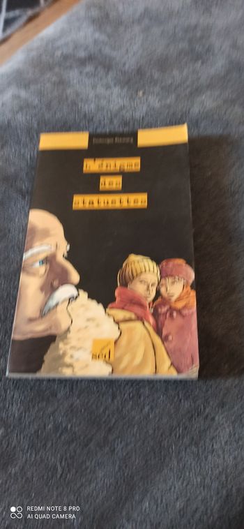 Livre l enigme Des statuettes