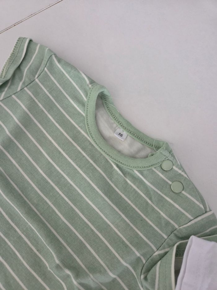 Lot de 2 tee shirt - photo numéro 2