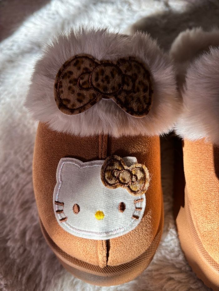 Pantoufle chausson léopard  Hello Kitty - photo numéro 2