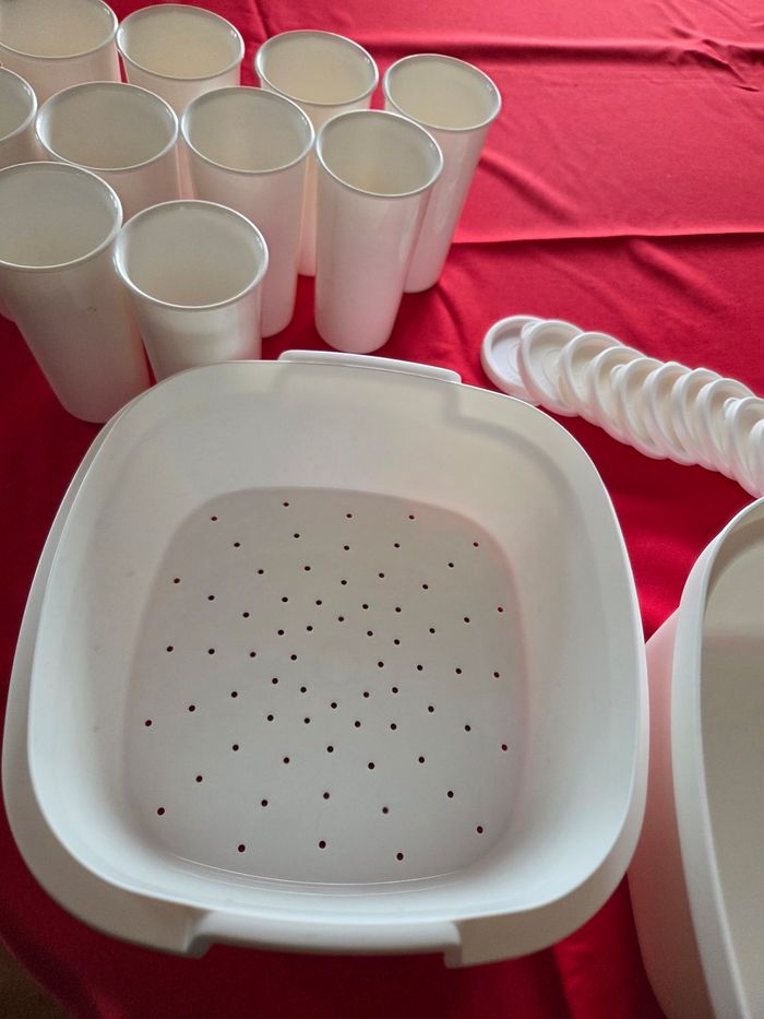 Yaourtière 3L avec livre Tupperware - photo numéro 8