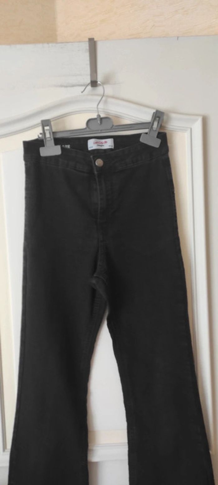 💐Jeans évasés - Jennyfer - taille 34 - Très bon état💐 - photo numéro 2