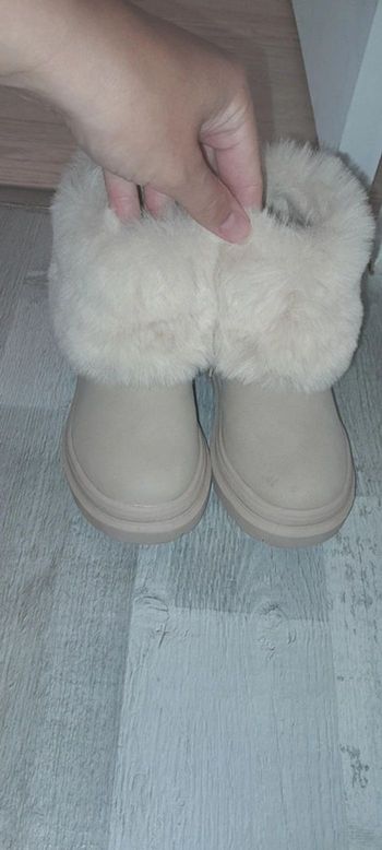Bottines beige à fourrure