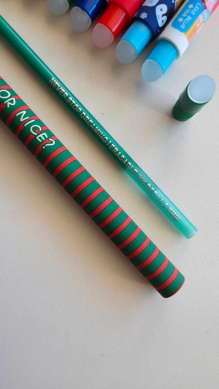 Lot de  7 Stylos Noël 🎅de la collection Edition limitée Noël - photo numéro 9