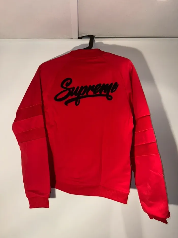 Veste Supreme Taille M - photo numéro 4