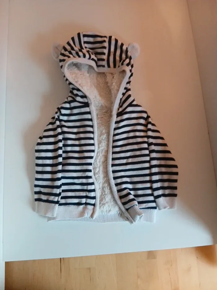 Veste polaire 6 mois