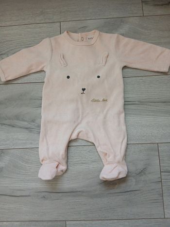 Pyjama velours ~ Kiabi ~ 1mois (52-55cm/4kg)
