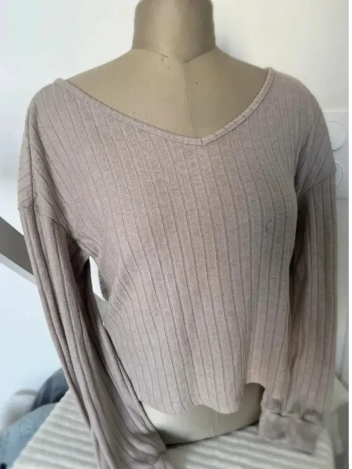 Pull dos nu torsadé en maille côtelée - Taille S