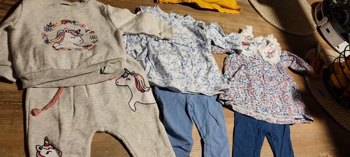 Lot vêtements 6 mois fille - photo numéro 15