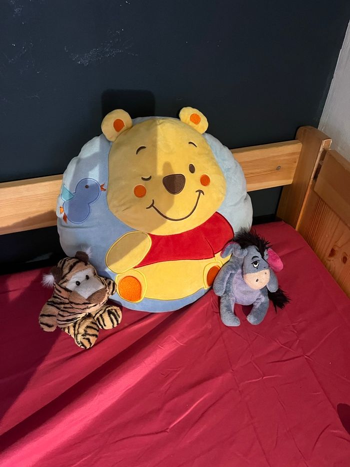 Coussin et 2 peluches Disney