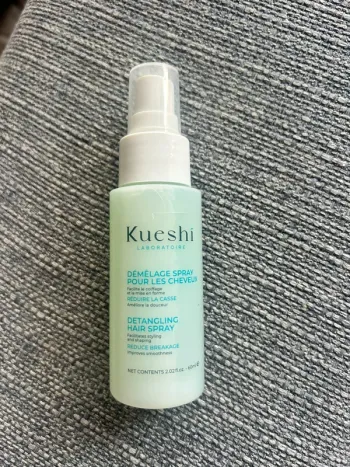 Spray démêlant cheveux
