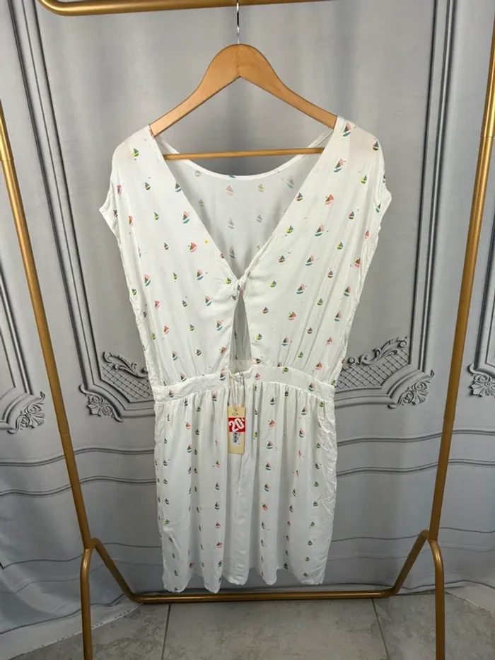 Robe La P’tite étoile T3 / L neuve - photo numéro 4