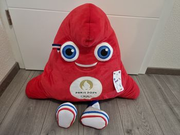 Peluche phryge de 80 cm
