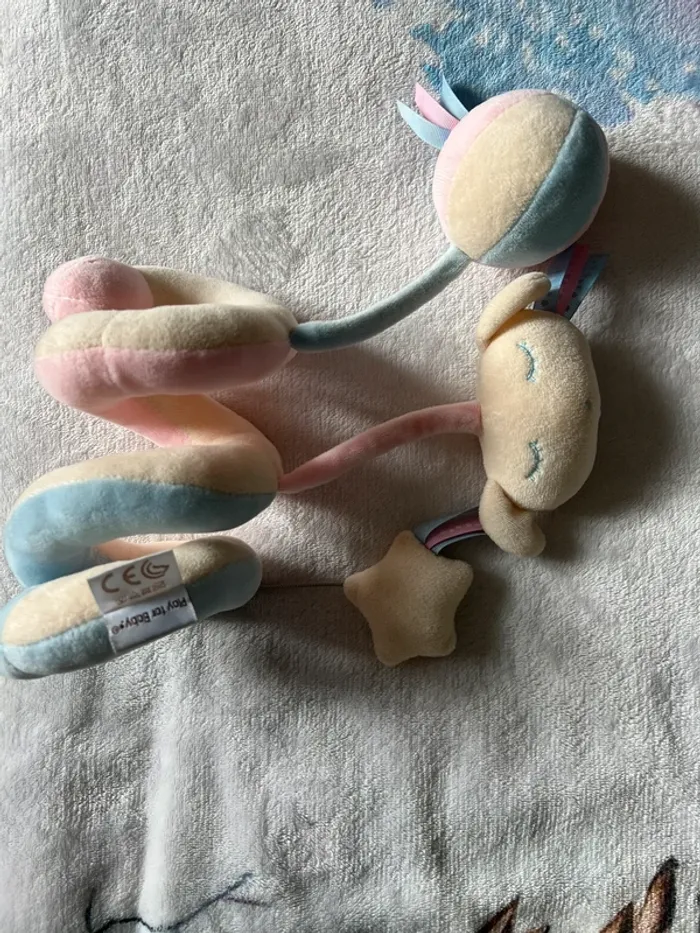 Jouet siège bébé ou poussette excellent état très peut servi - photo numéro 2
