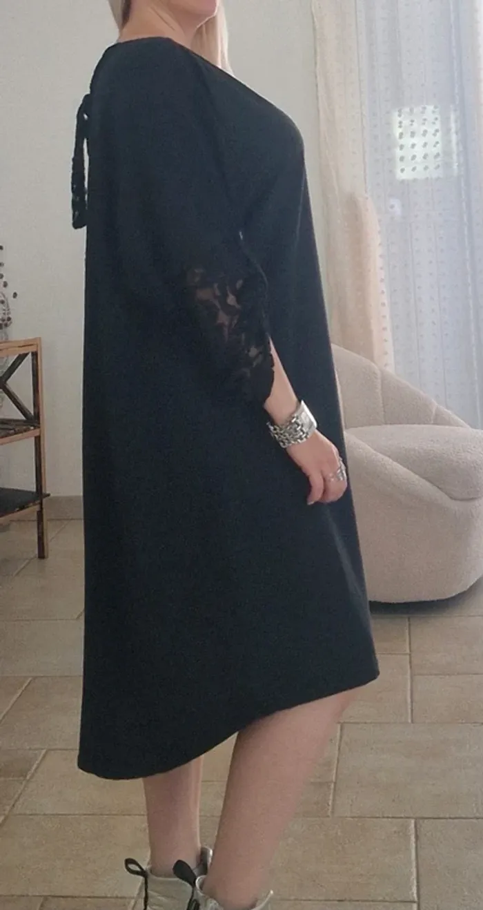 Robe loose oversize Made in italy noir et dentelle - photo numéro 13