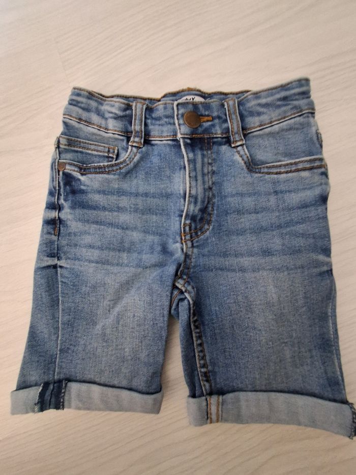 Short T 5 ans