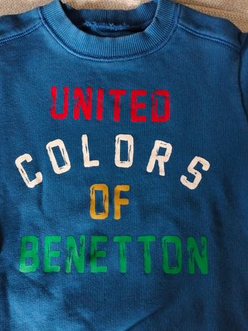 Sweat bleu Roi Benetton 