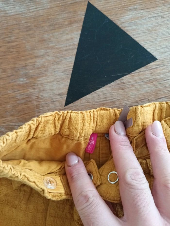 Bermuda 9 mois 0.50e - photo numéro 2