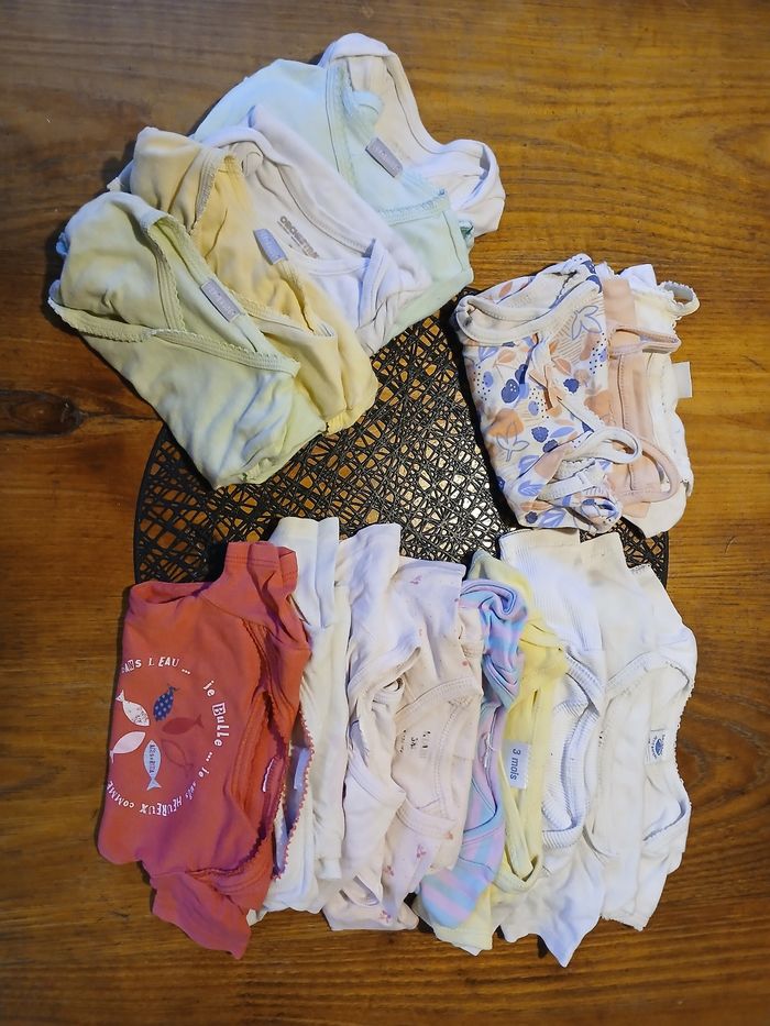 Lot fille 3 mois - photo numéro 2