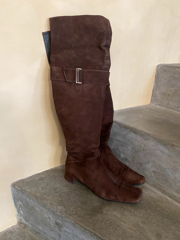 Bottes hautes en daim marron 40