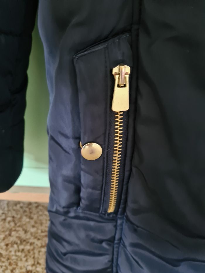 Manteau doudoune avec capuche fille taille 11-12 ans très chaud - photo numéro 10