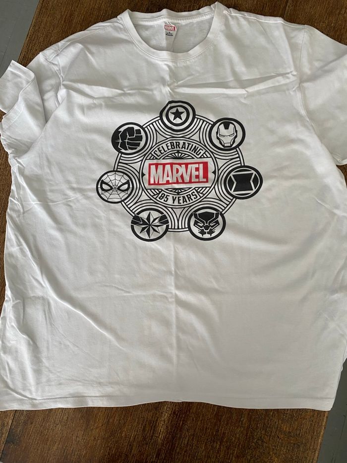 Lot de trois. T-shirts homme. - photo numéro 3