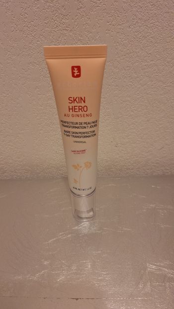 Skin hero : Perfecteur de peau non teinté Erborian