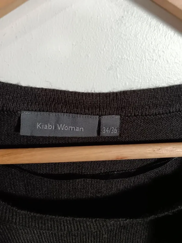 C20 blouse noir kiabi 34/36 - photo numéro 3