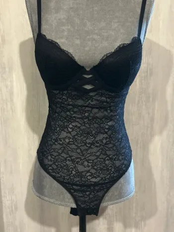 Bustier dentelle