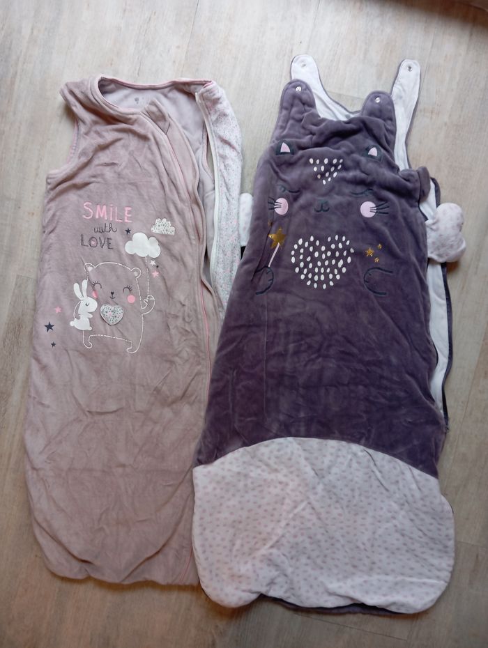 2 gigoteuses chaudes 18/36 mois