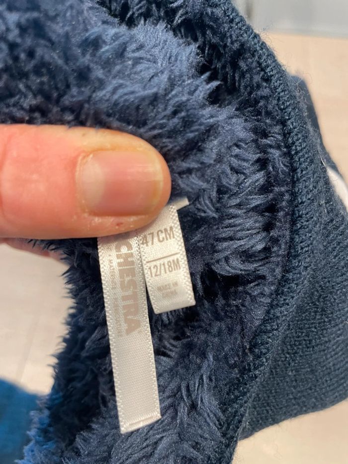 Bonnet gants sur chaussures - photo numéro 2