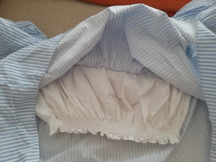 Blouse forme évasée épaules dénudées neuve Zara - photo numéro 4