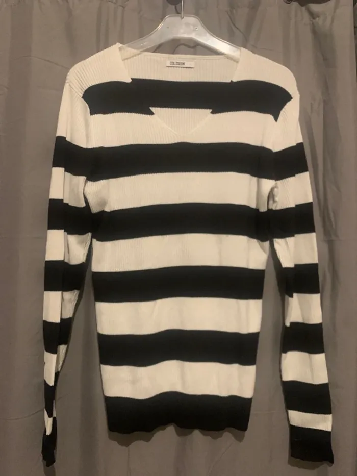 pull avec rayures - photo numéro 2