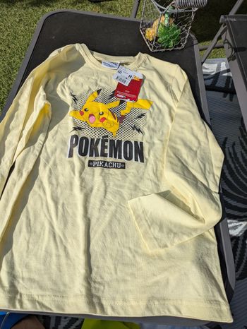 T shirt manches longues pokémon