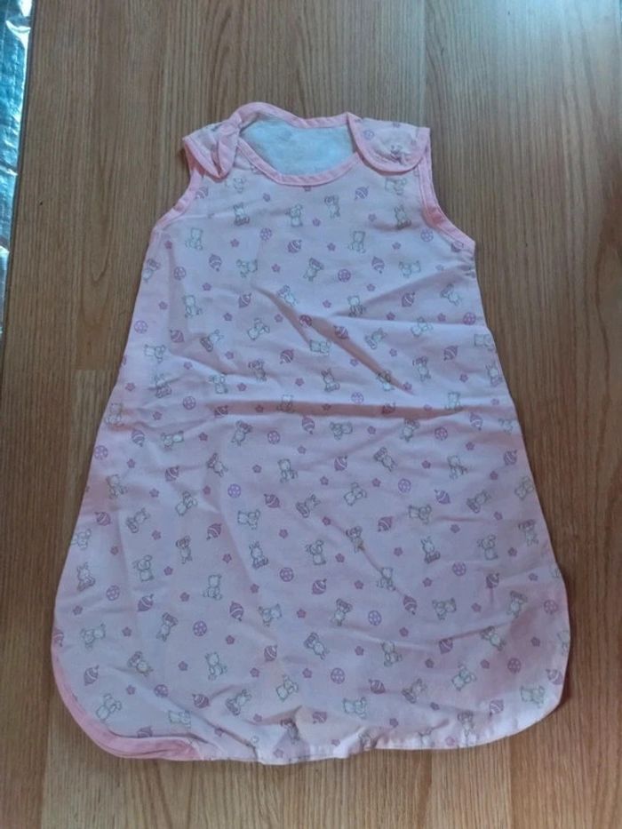 Gigoteuse légère fille