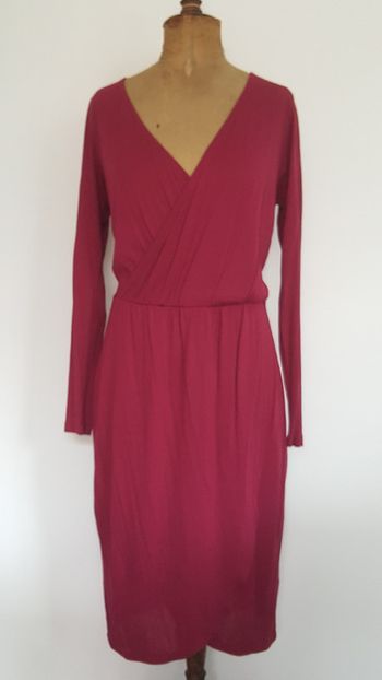 Robe framboise NEUVE 38-40