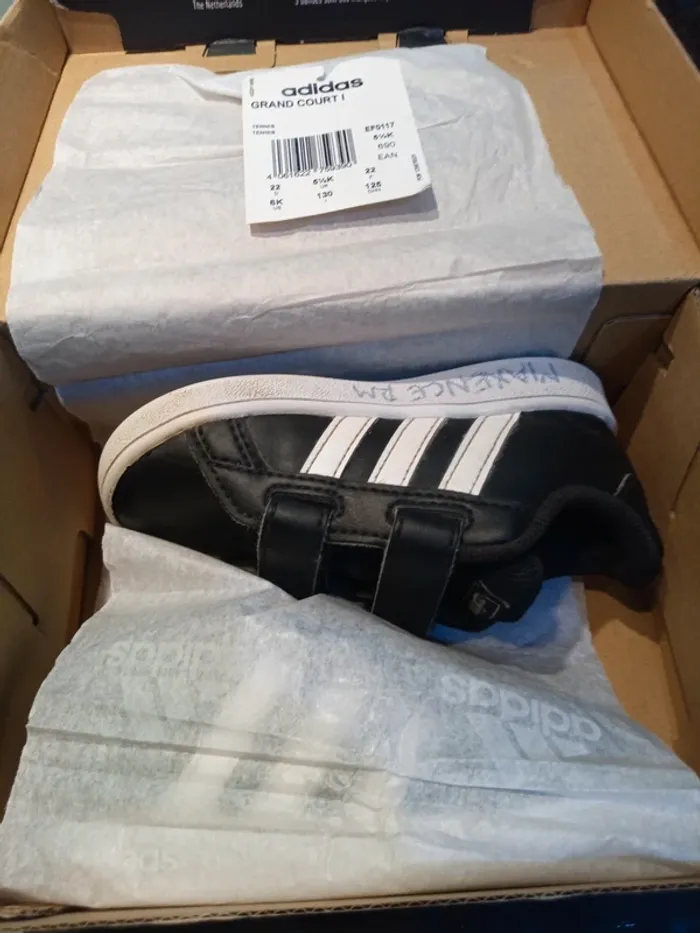 Basket Adidas noires - photo numéro 6