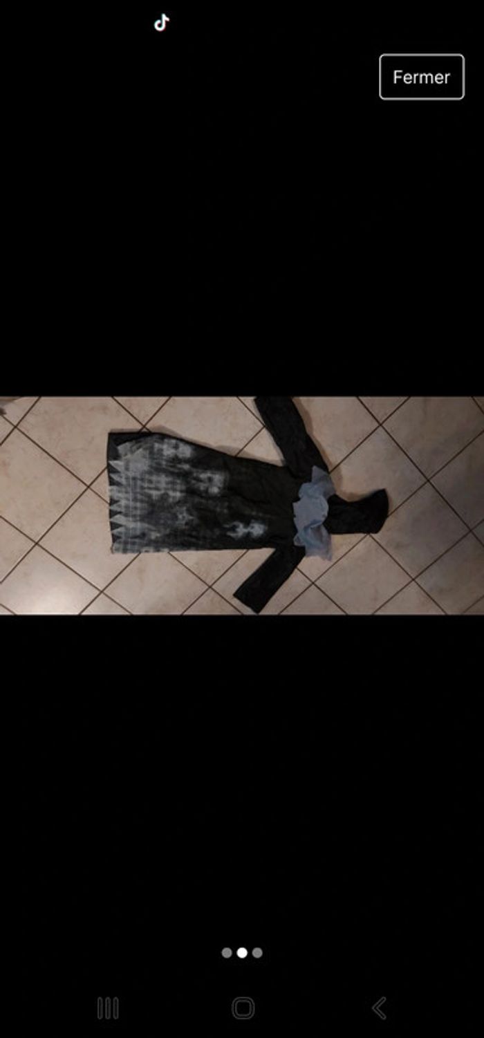 Costume l'exécuteur taille 4-6 ans - photo numéro 2