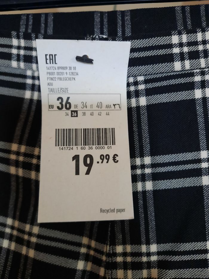 Pantalon neuf - photo numéro 5