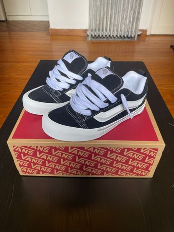 Vans Knu Skool