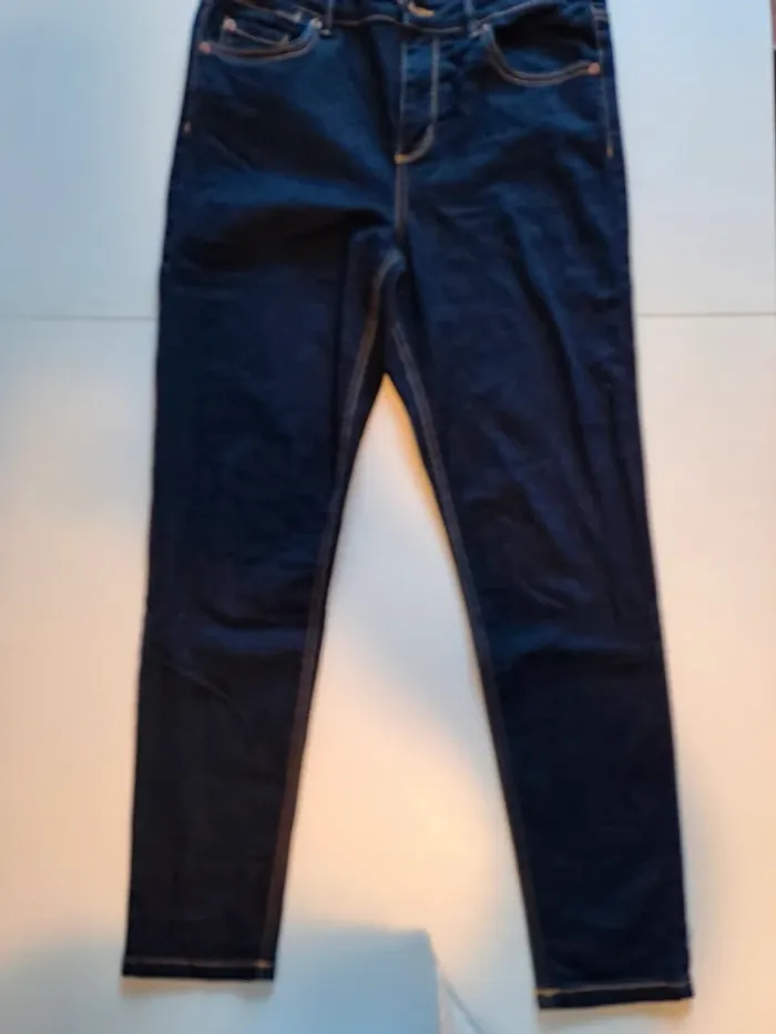 Jeans taille haute avec de l élasthane T 38