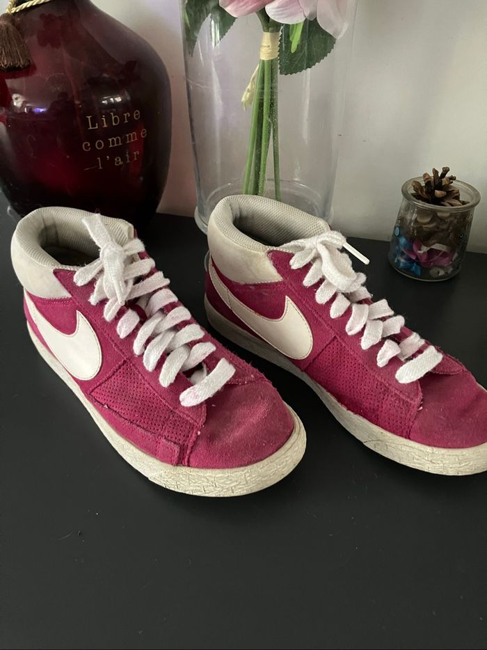 Basket Nike daim - photo numéro 2