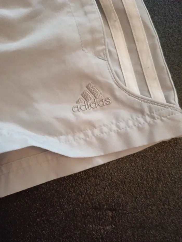 Short Adidas - photo numéro 2