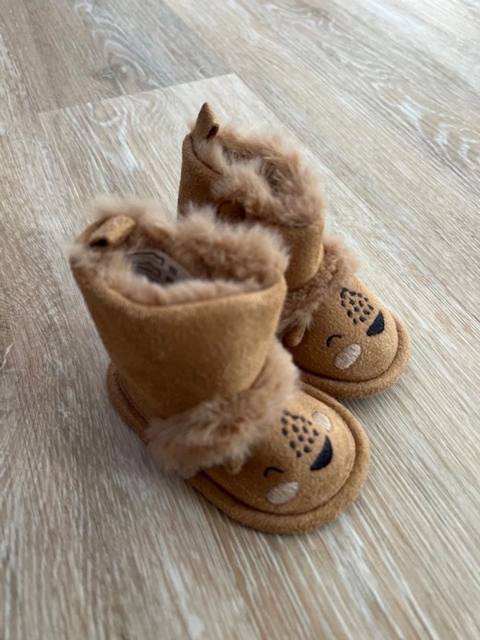 Bottines velours taille 16