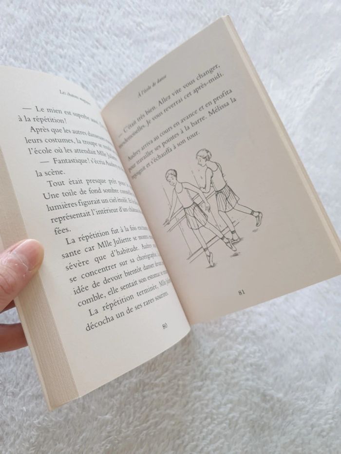 Livre Les chatons magiques - photo numéro 4