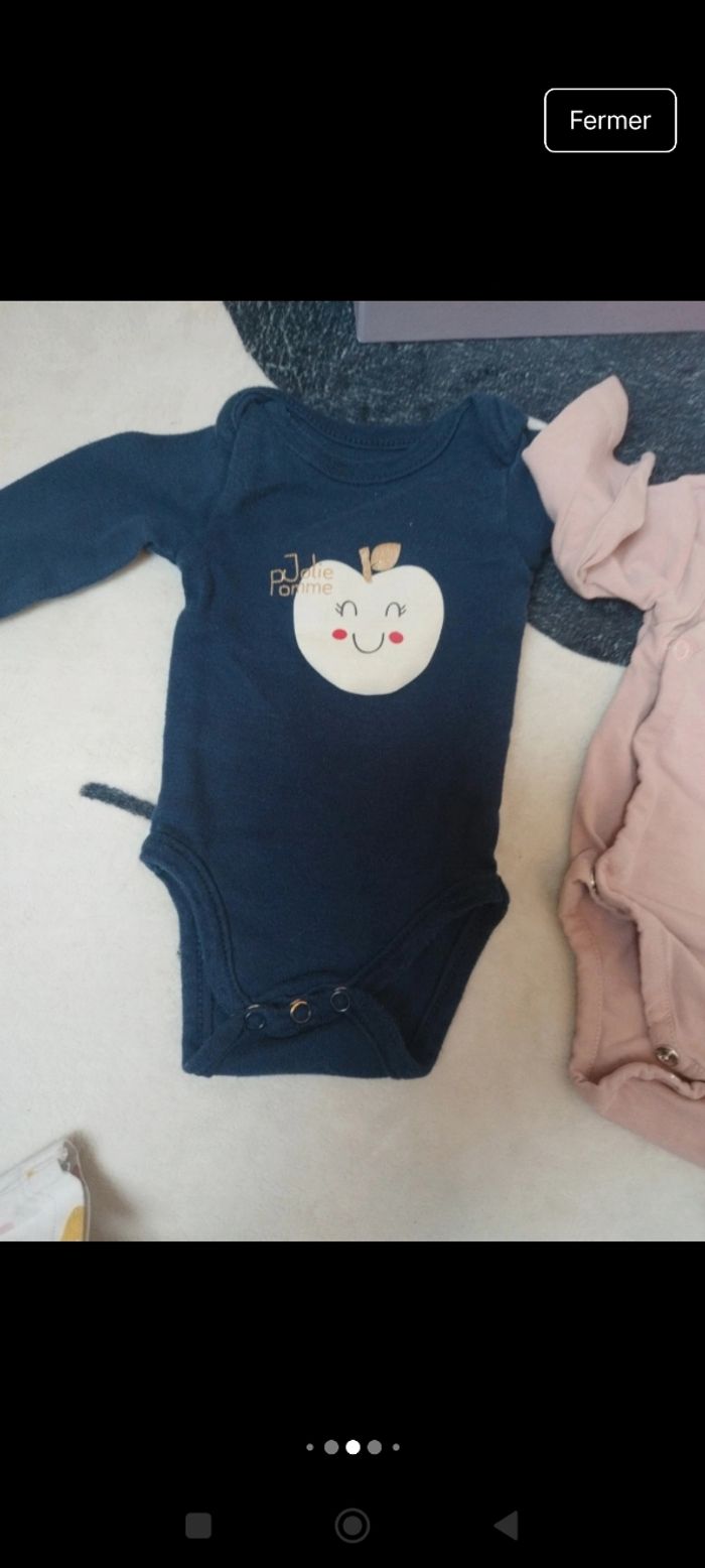 Lot 10 body 1 mois - photo numéro 8