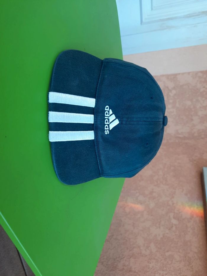 Casquette - photo numéro 2