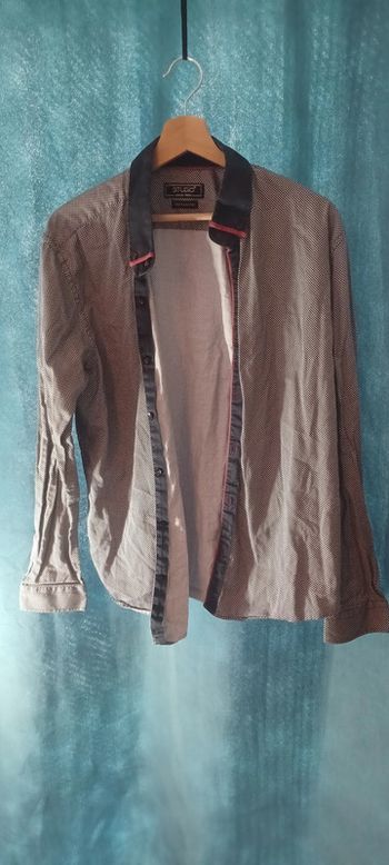 Chemise officielle armand thierry carreaux coupe ajustée
