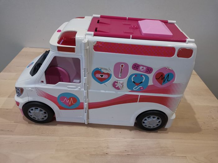 Ambulance - photo numéro 6