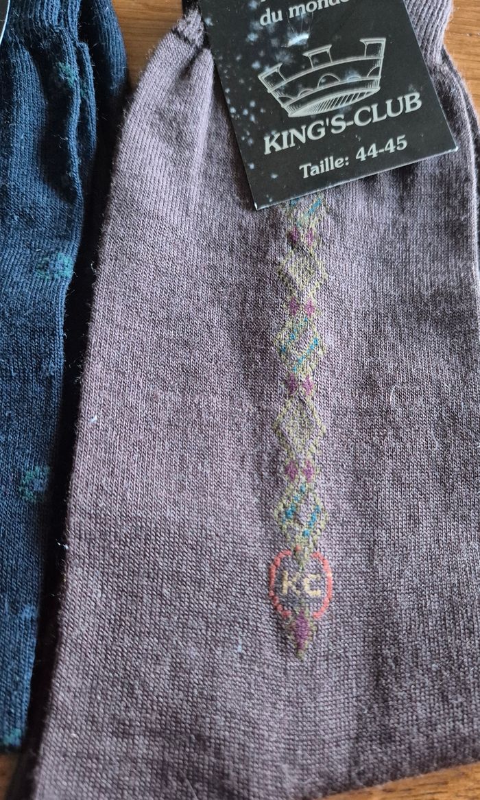 Lot 3 paires de  chaussettes  pointure 44-45 - photo numéro 4