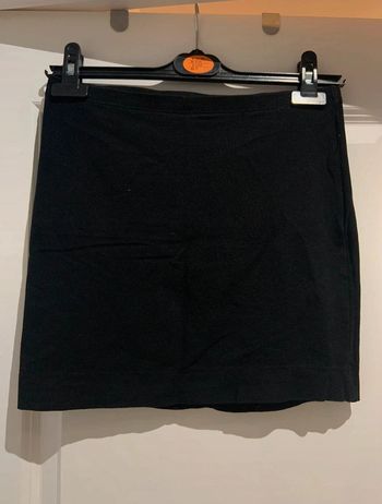 🌸 Minijupe H&M Basic noire taille S 36 en coton et elasthane